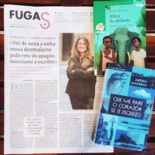 Moitas grazas a Olalla Sánchez pola súa sensibilidade e bo facer e ás amigas de  @berbiriana por emprestarnos un lugar tan literario para as fotos. Hoxe no Fugas esta entrevista na que falamos de como xurde a historia de "Que me pare o corazón se te esquezo" de futuros proxectos, de xente nova, de literatura 💜
***
Muchas gracias a Olalla Sánchez por su sensibilidad y buen hacer y a las amigas de Berbiriana por prestarnos un lugar tan literario para las fotos. Hoy en el Fugas esta entrevista en la que hablamos de cómo nace la historia de "Que me pare o corazón se te esquezo" (próximamente en castellano en Anaya!), de proyectos futuros, de adolescencia, de literatura 💜

***
🏷️Enlace aquí: https://www.lavozdegalicia.es/noticia/fugas/2023/01/27/span-langglver-nena-unha-moza-desmaiarse-polo-reto-do-apagon-moveume-escribirspan/0003_202301SF27P1991.htm